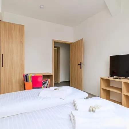 Salaska Guest house *